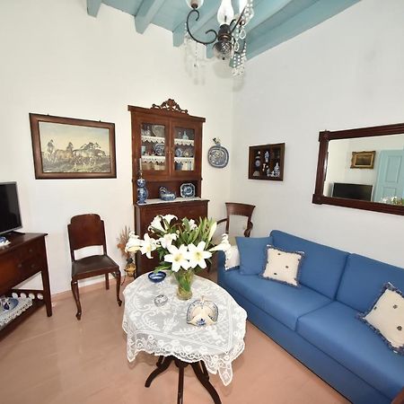 Traditional House By The Sea Mandraki  Экстерьер фото