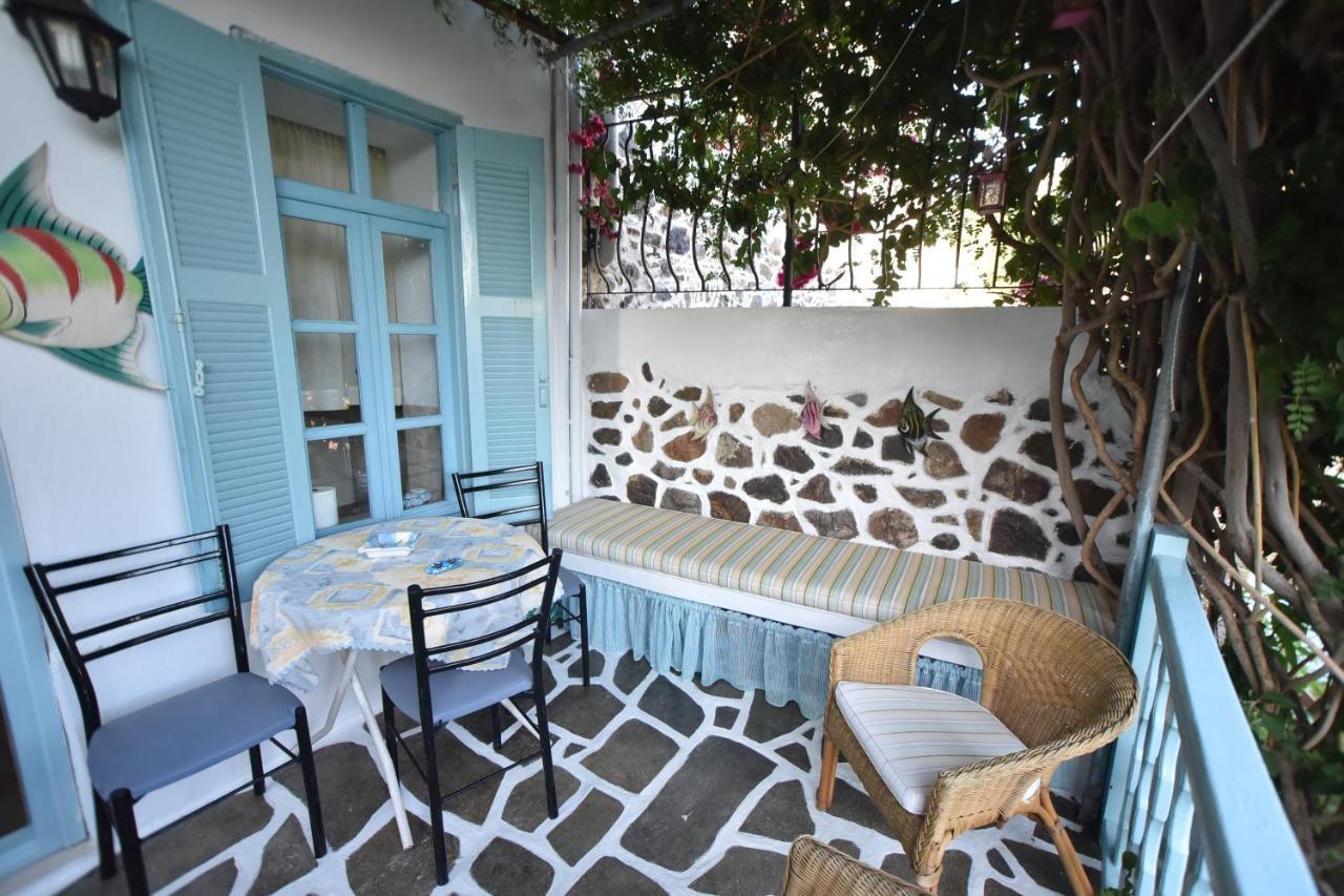 Traditional House By The Sea Mandraki  Экстерьер фото